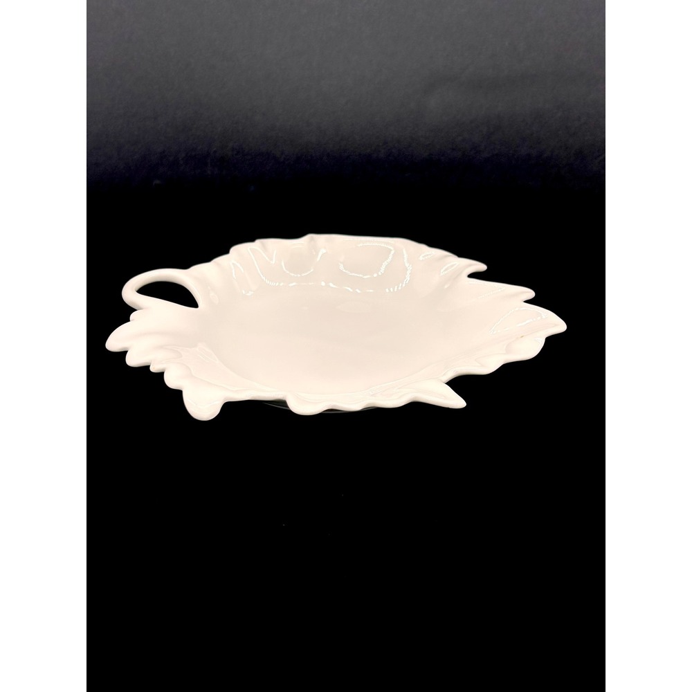 Porcellana De Paris White Ceramic Leaf Shaped Trinket Dish with Handle France